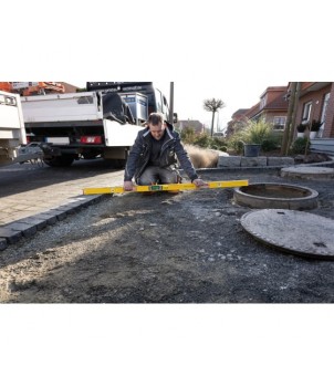 Уровень STABILA TECH 196 DL, 183см (IP 67, 2верт., 1гориз., 2 ЖК дисп., точн. 0,5 мм/м) , шт